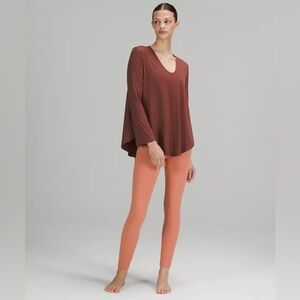 Lululemon Up for Down Time Terracotta Chocolate Brown Relaxed V-Neck Top size 6